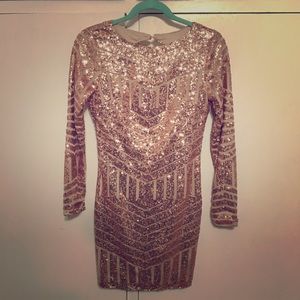 Rose gold sequins mini! Never been worn